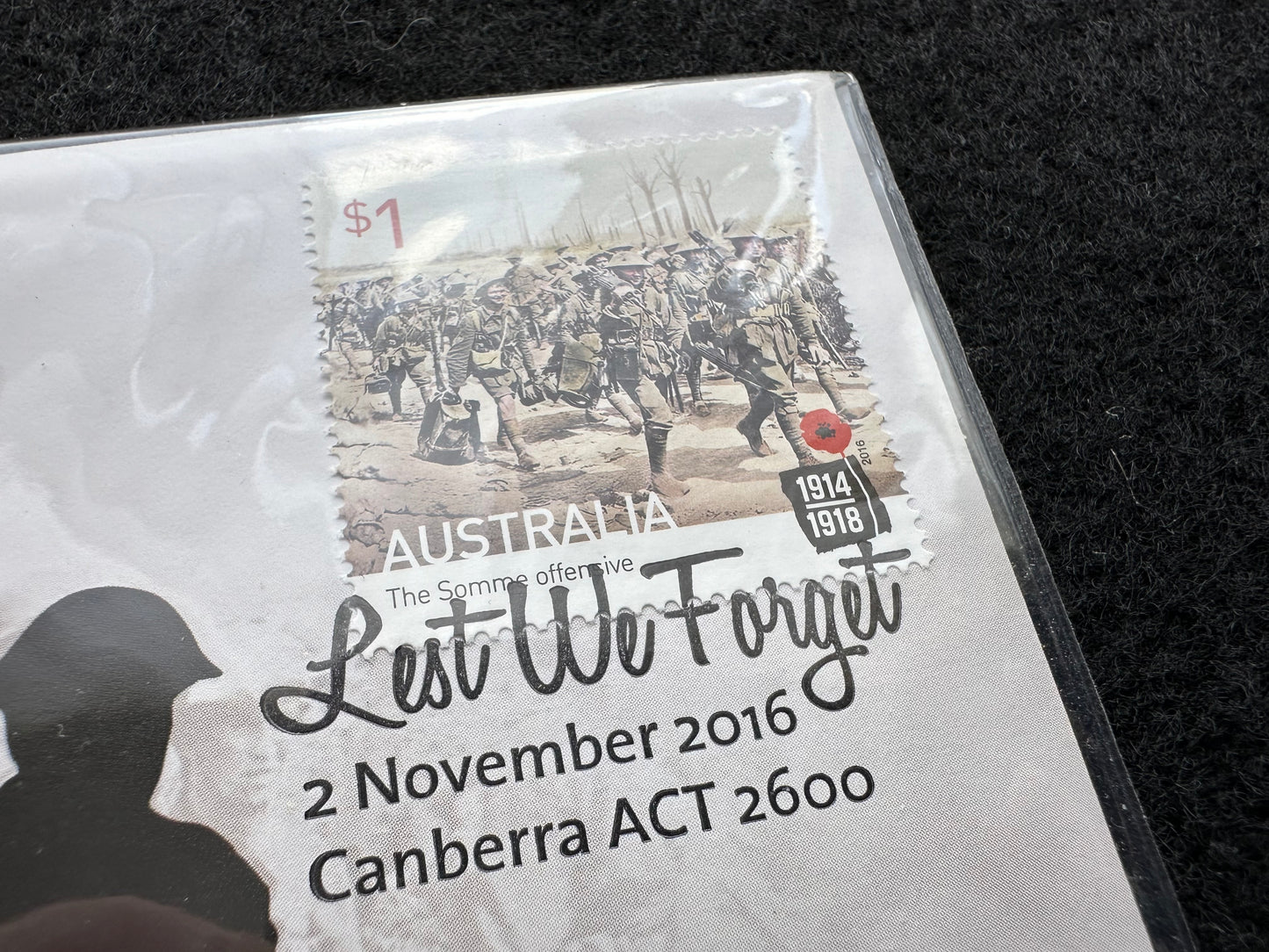 2016 $1 ANZAC Remembrance Lest We Forget PNC