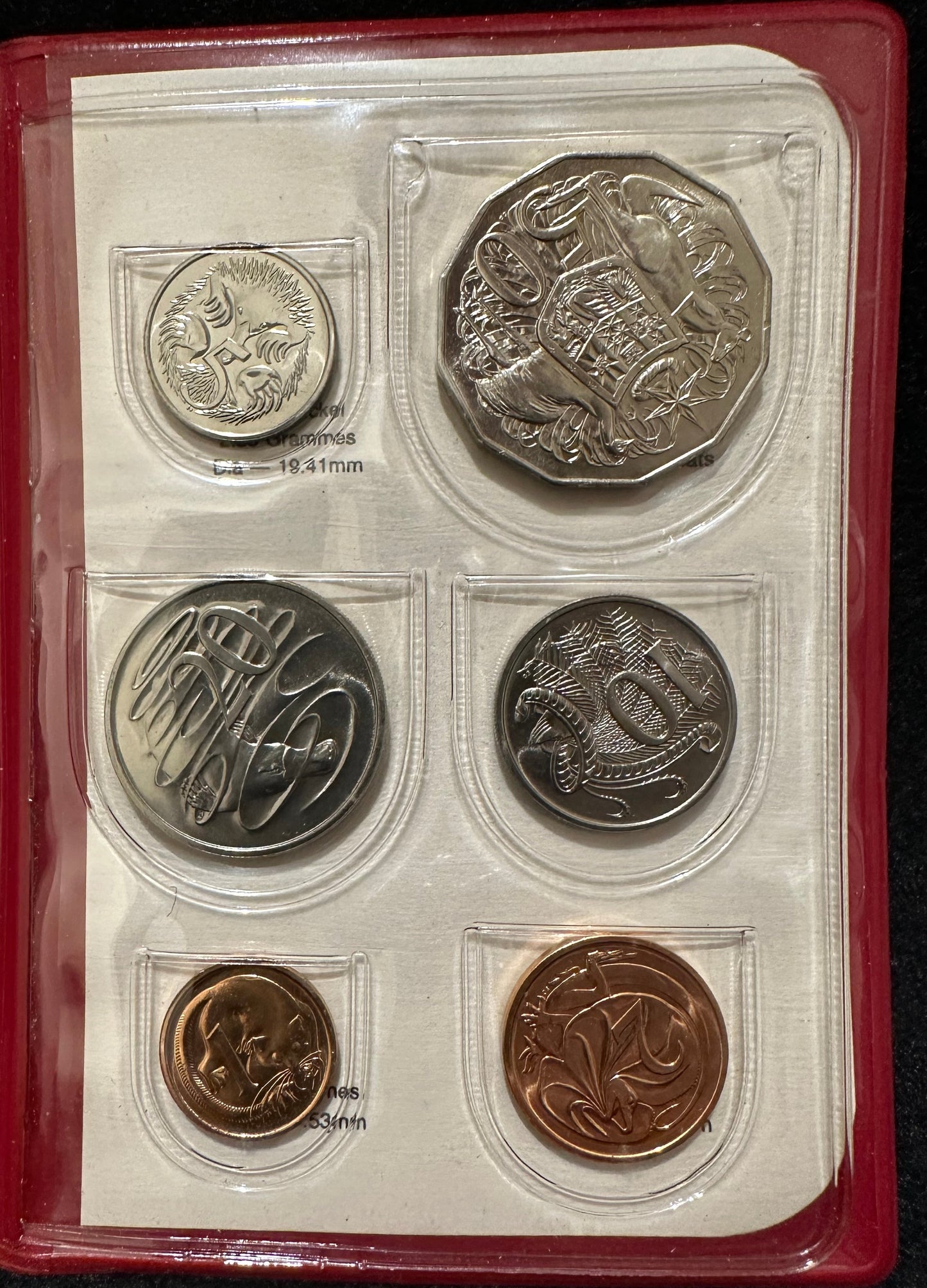 1981 Royal Australian Mint Uncirculated Six Coin Year Set - Red Wallet
