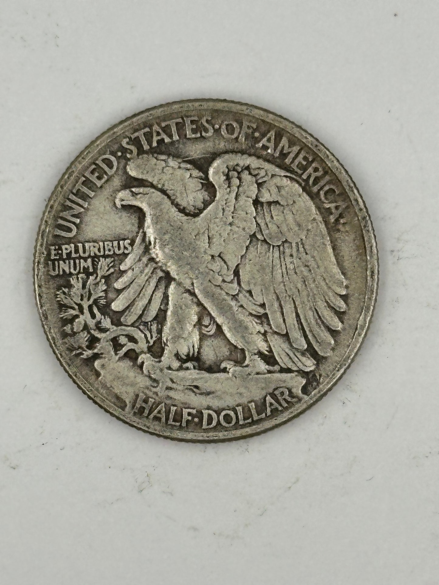 1946 USA Walking Liberty Silver Half Dollar - P - Circulated