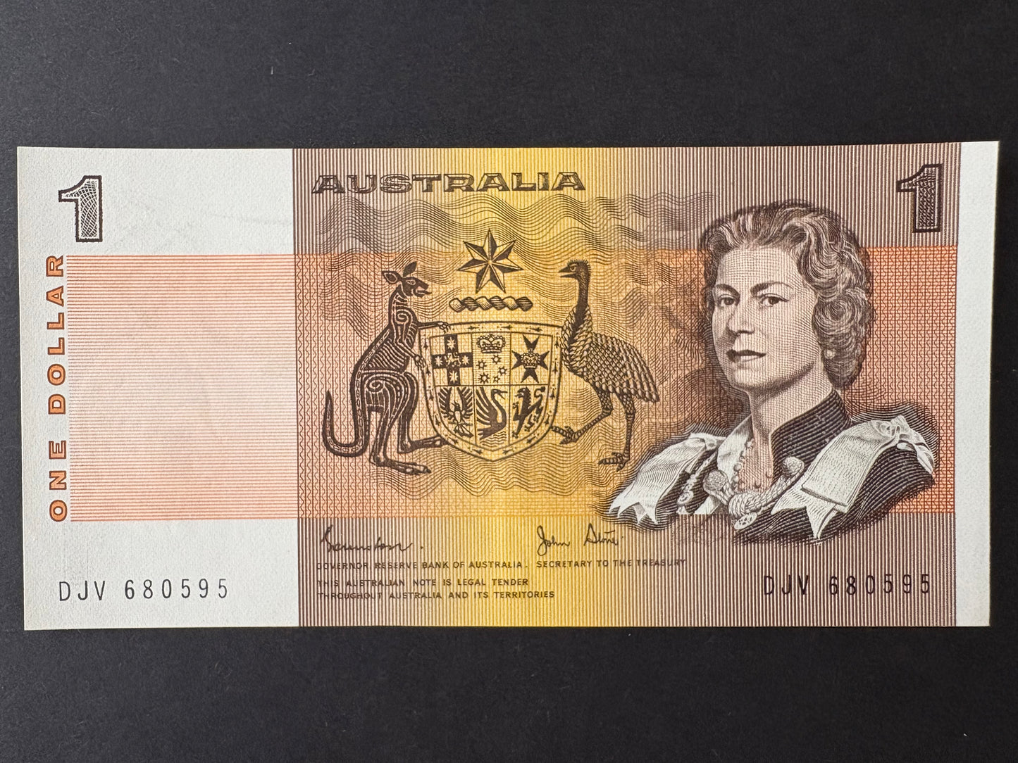 1982 $1 Australia Paper Banknote - Johnston Stone - Uncirculated