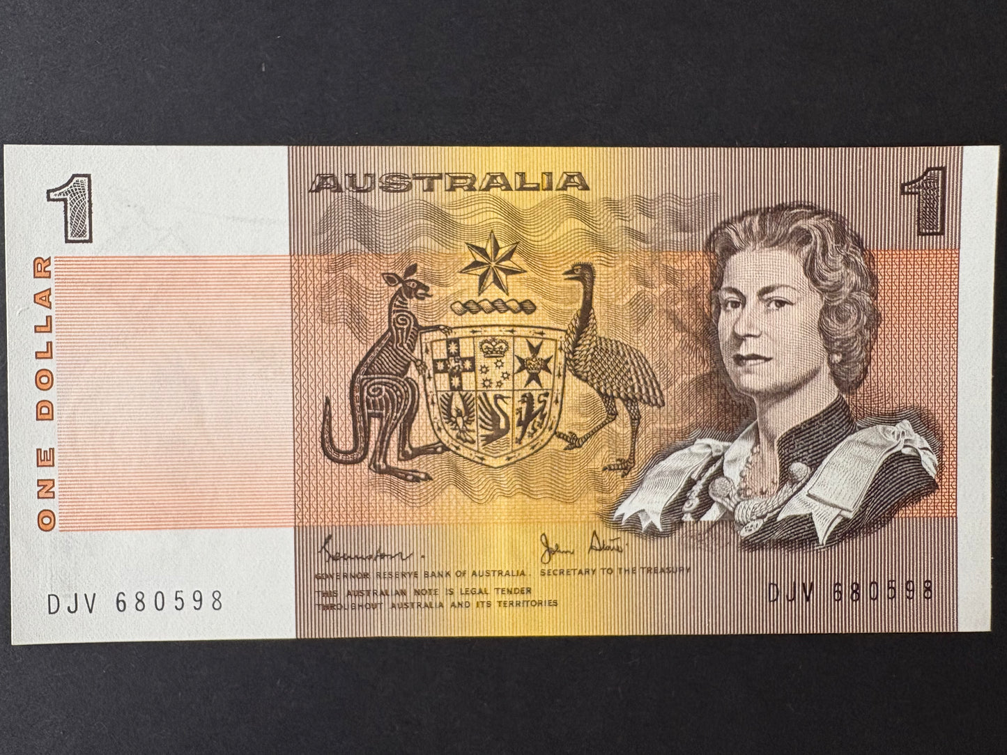 1982 $1 Australia Paper Banknote - Johnston Stone - Uncirculated