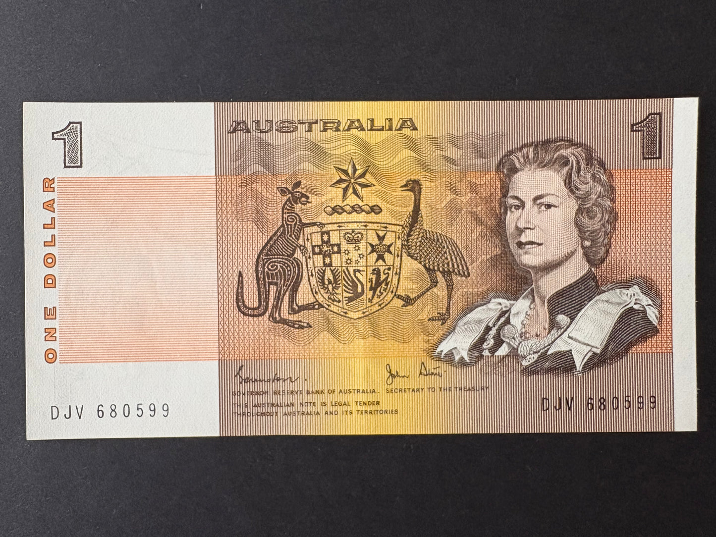 1982 $1 Australia Paper Banknote - Johnston Stone - Uncirculated