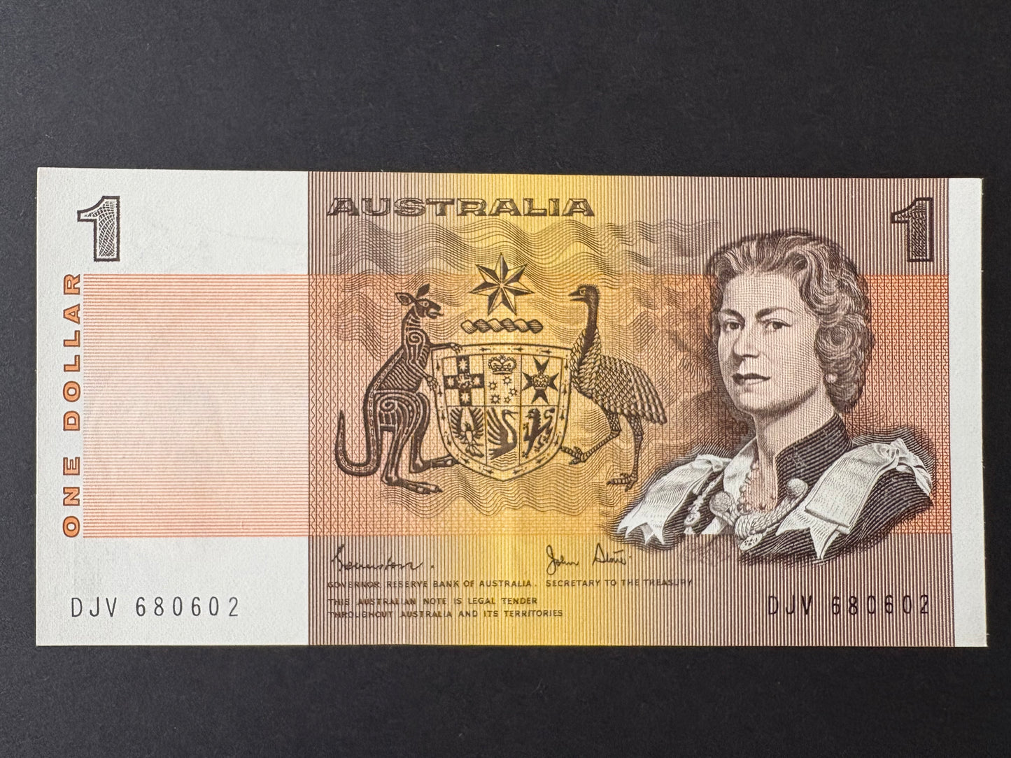 1982 $1 Australia Paper Banknote - Johnston Stone - Uncirculated