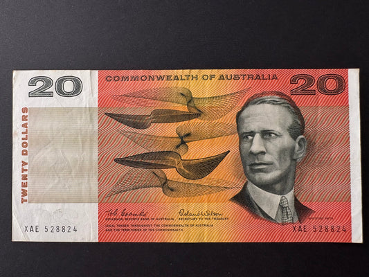 1966 $20 Australia Paper Banknote - Coombs Wilson XAE 528824