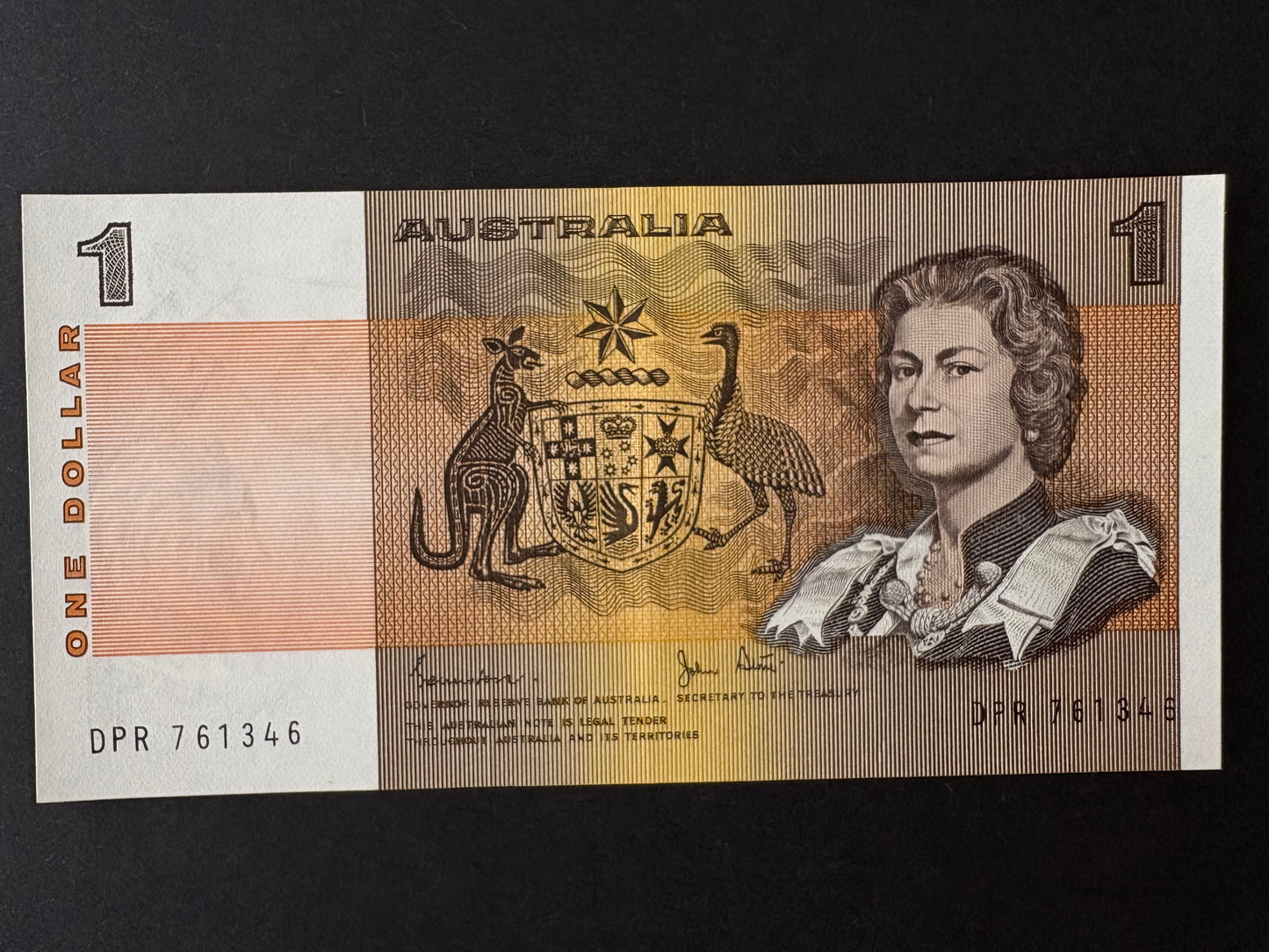 1982 $1 Australia Paper Banknote - Johnston Stone - Uncirculated