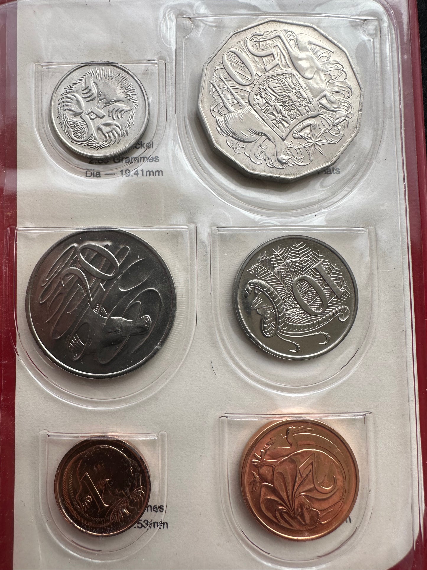 1981 Royal Australian Mint Uncirculated Six Coin Year Set - Red Wallet