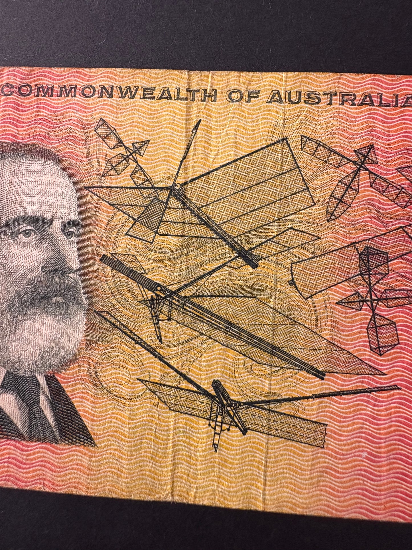 1966 $20 Australia Paper Banknote - Coombs Wilson XAU 975701