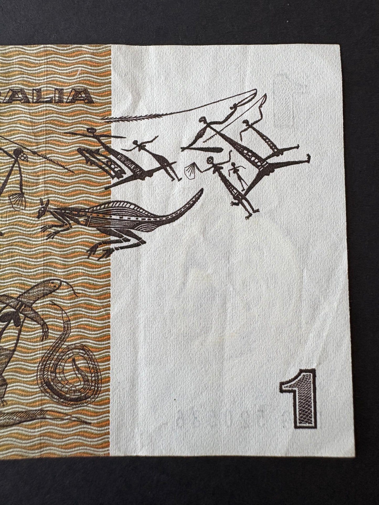 1982 $1 Australia Paper Banknote - Johnston Stone - DNG 520586