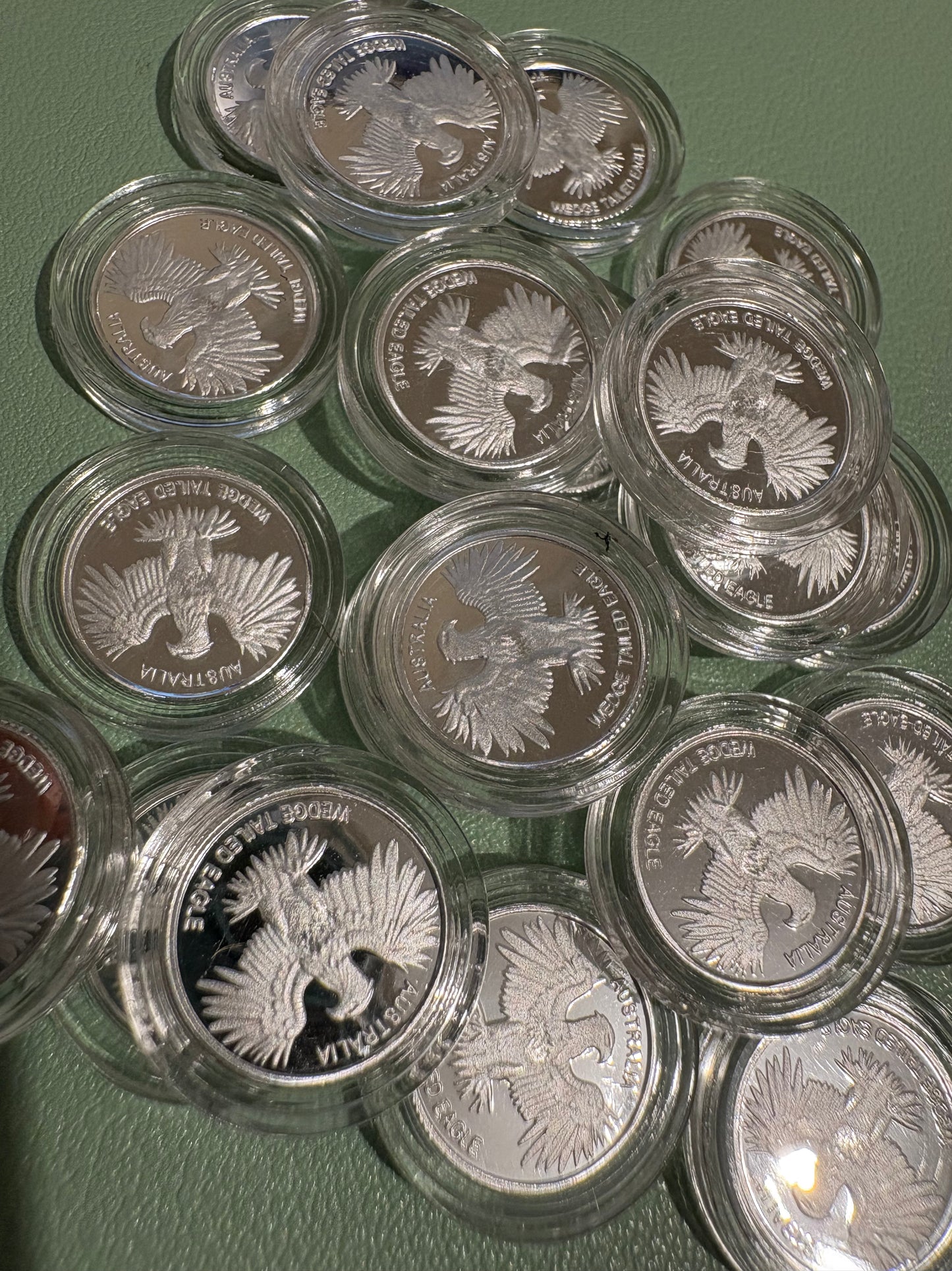 Mini Silver 1 gram round bullion - Wedge Tailed Eagle