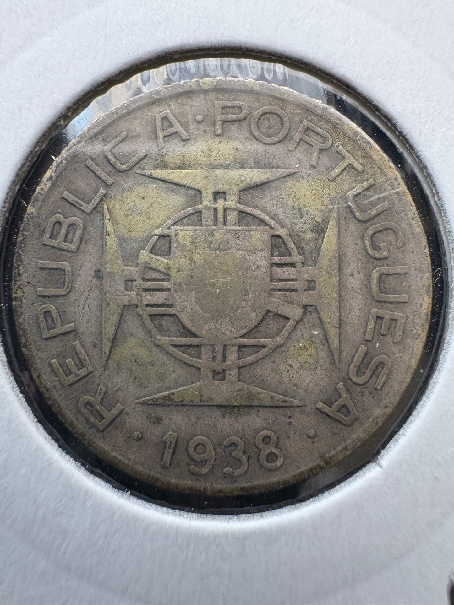 1938 Mozambique 2 1/2 Escudos .650 Silver KM# 68