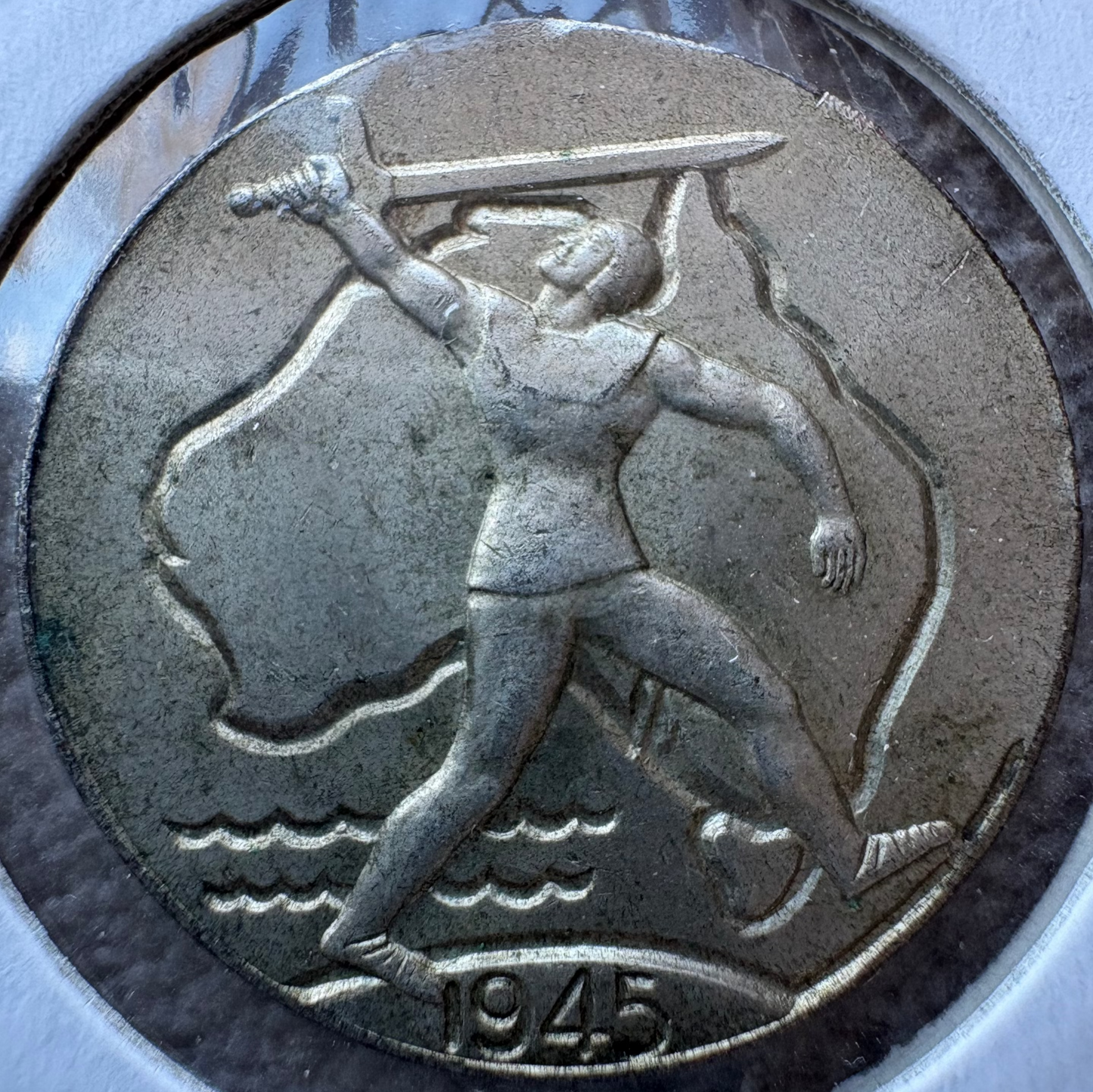 1945 Australian Vintage WWII Victory Medal Stokes Melbourne