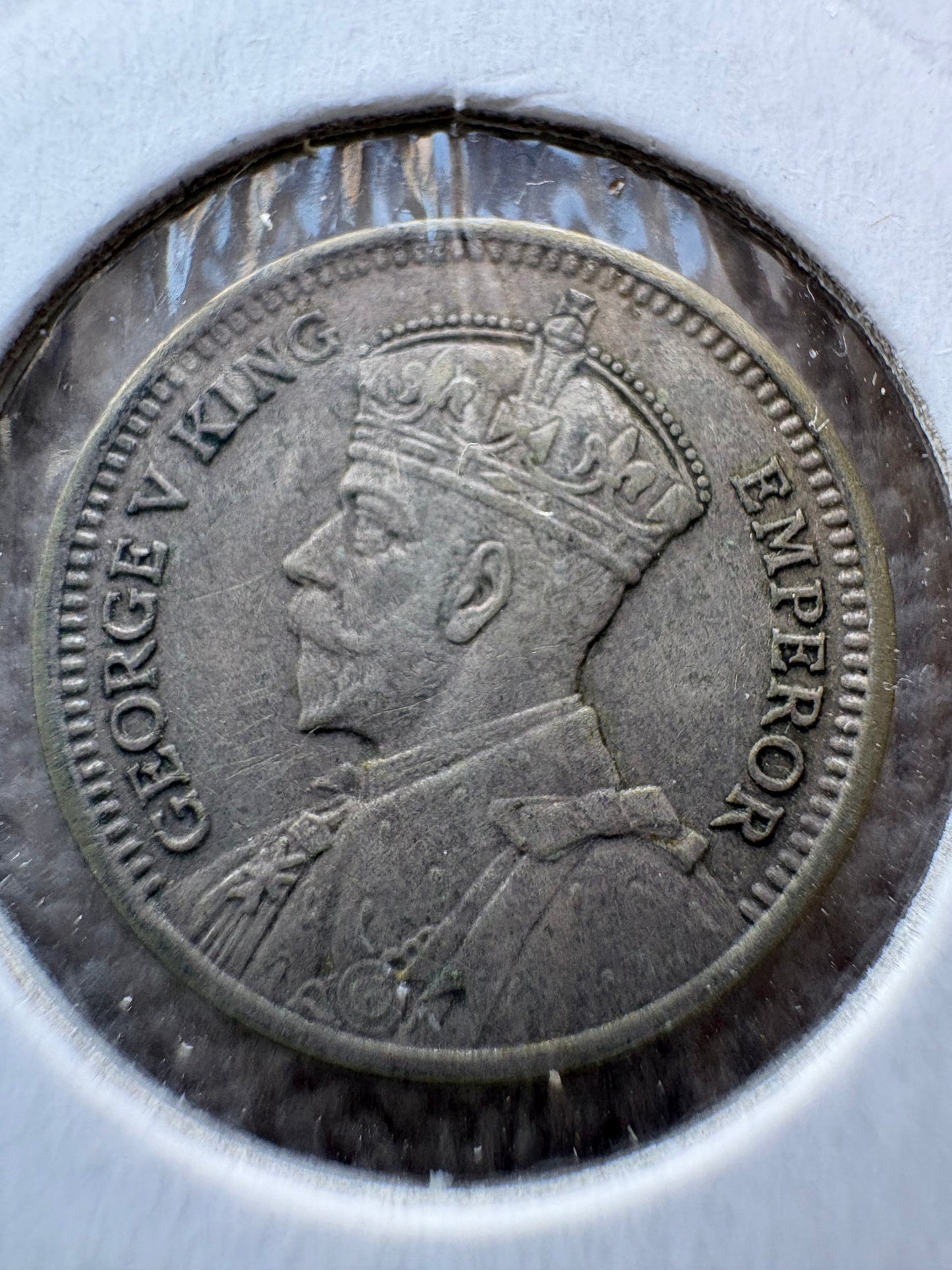1933 New Zealand Threepence .500 Silver KM# 1