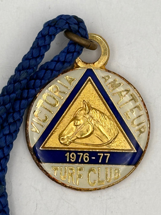 Vintage 1976-1977 Victorian Amateur Turf Club Enamel Badge