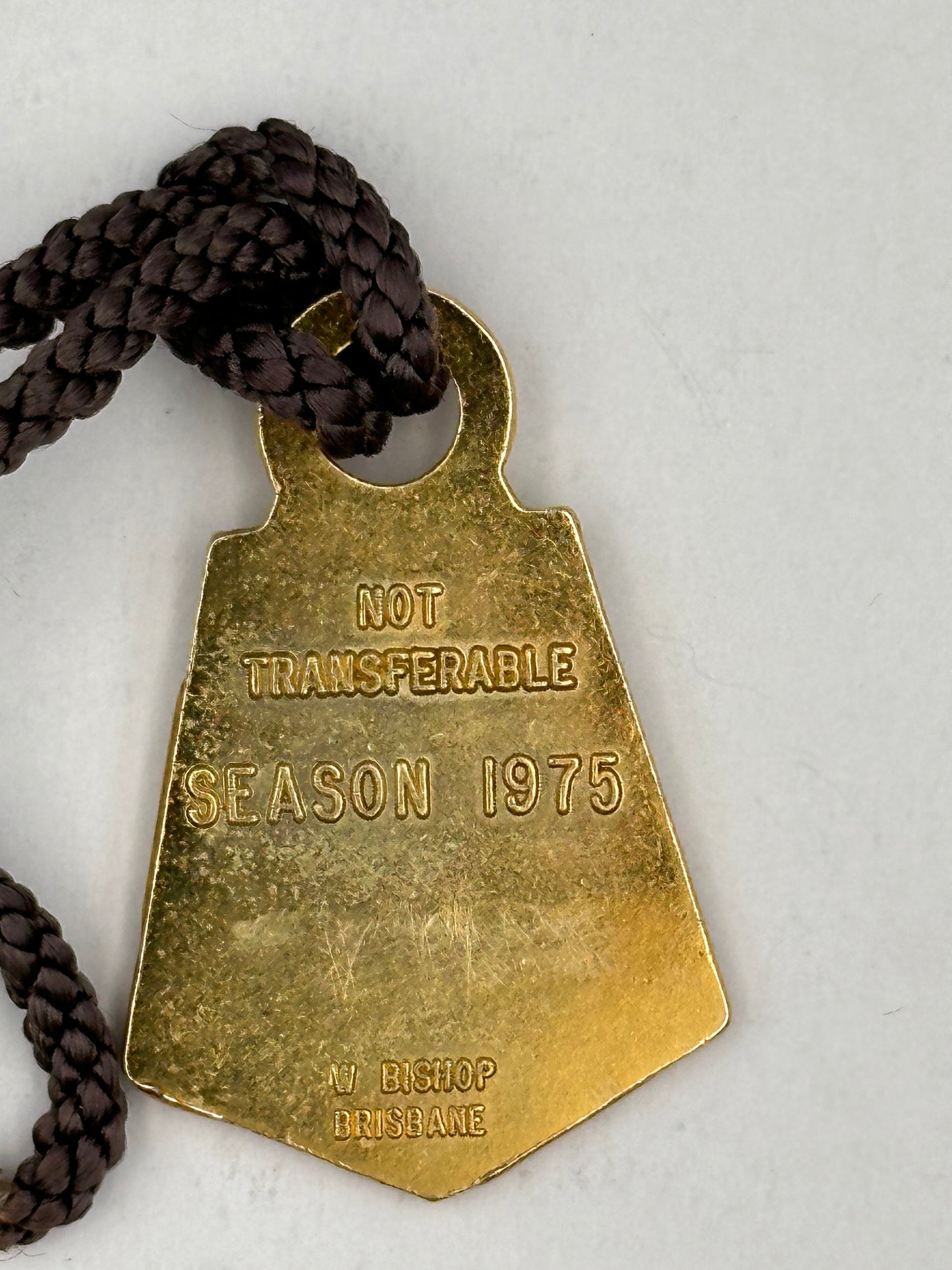 Vintage 1975 VFL Park Enamel and metal Membership Medallion Badge