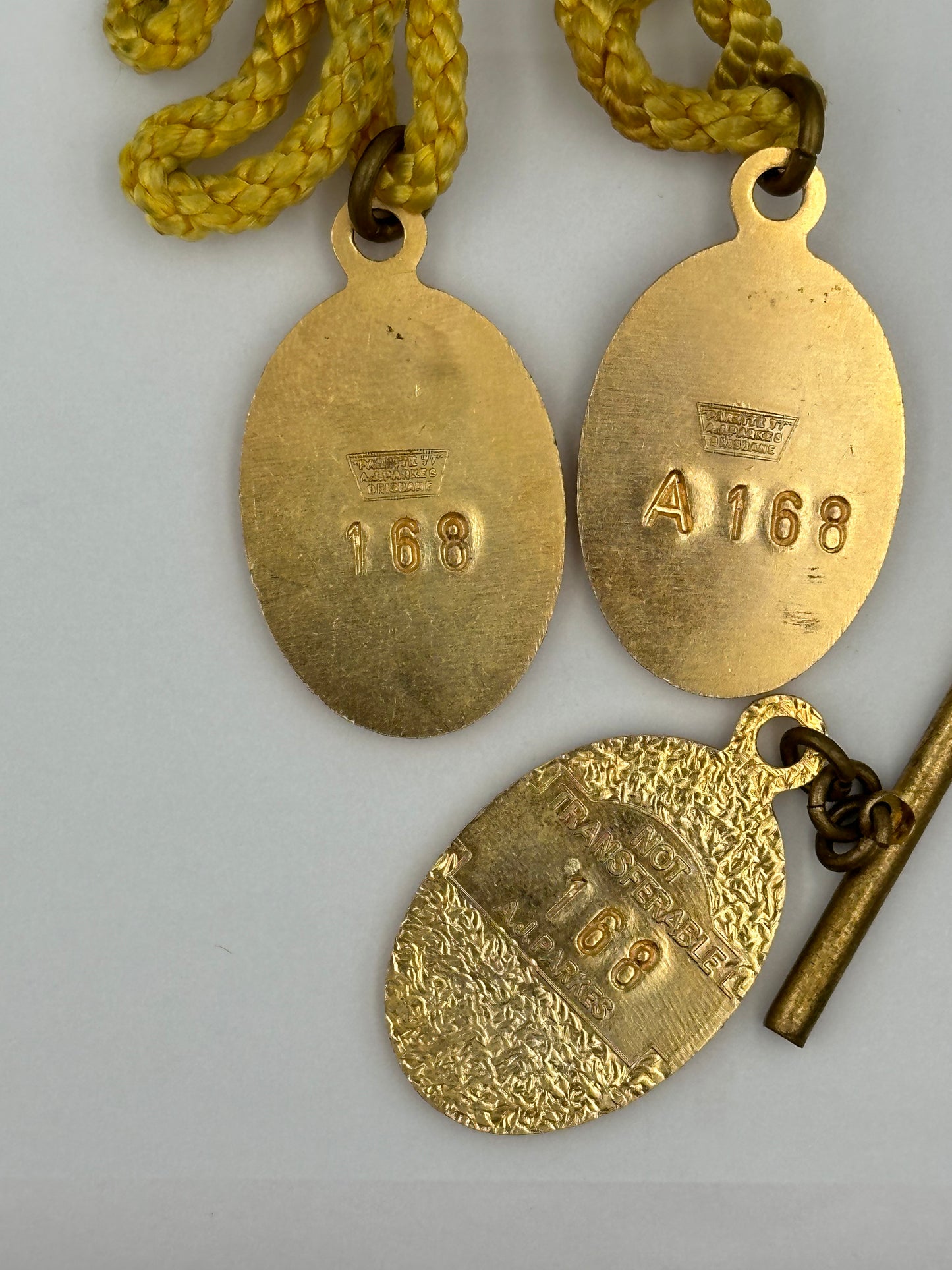 Vintage 1972-1973 Pinjarra Race Club Enamel Member Badge & 2 x Lady Badges