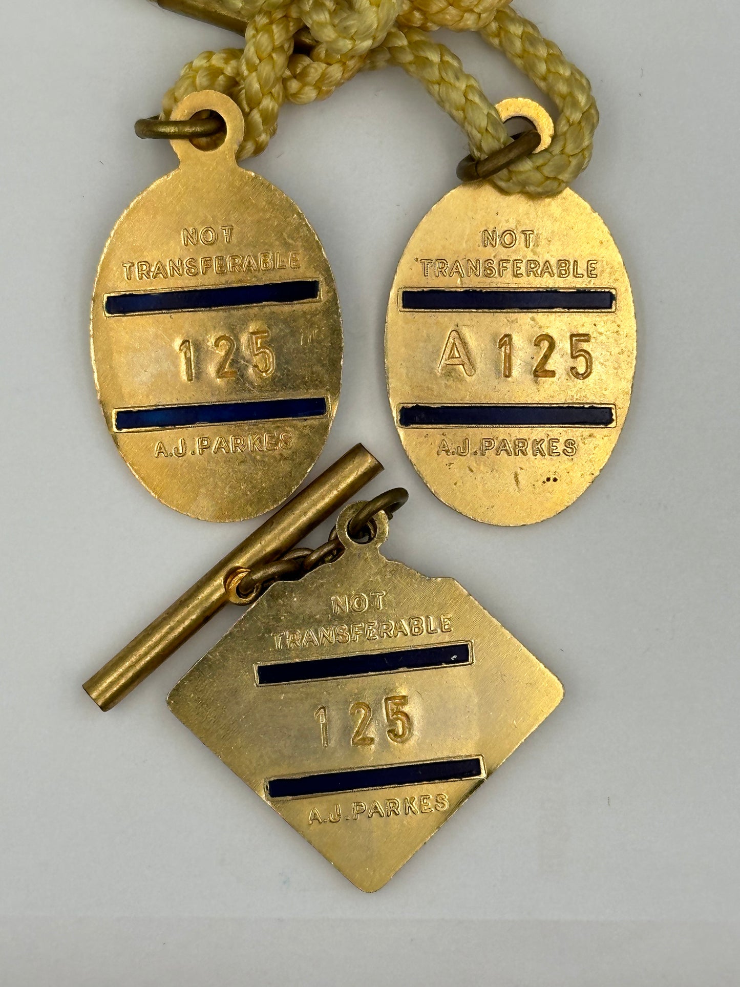 Vintage 1973-1974 Pinjarra Race Club Enamel Member Badge & 2 x Lady Badges