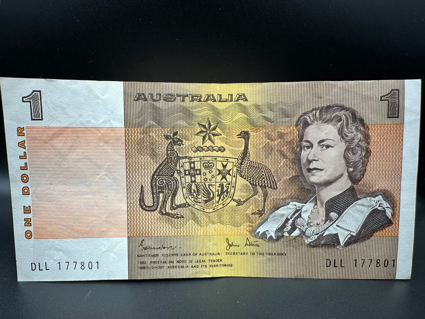 1982 $1 Australia Paper Banknote - Johnston Stone - DLL 177801