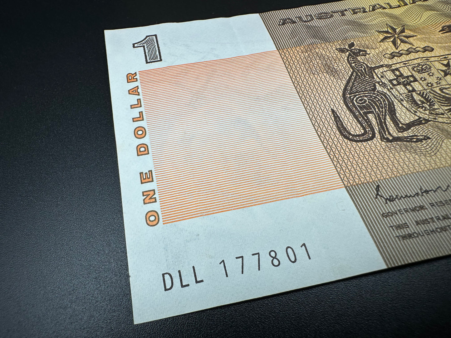 1982 $1 Australia Paper Banknote - Johnston Stone - DLL 177801