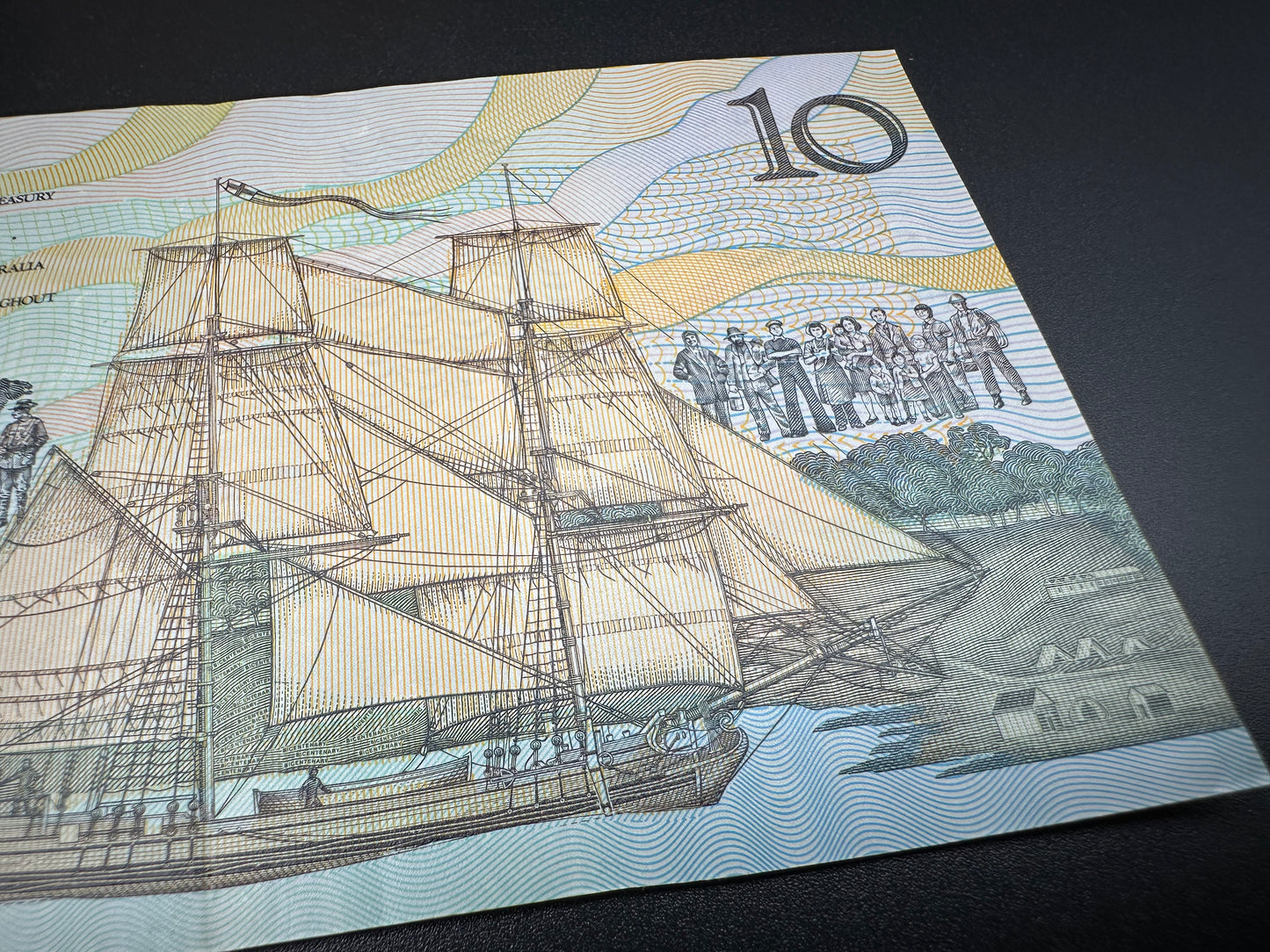 1988 $10 Australian Bicentennial Polymer Banknote - Johnston Fraser AB 13818337