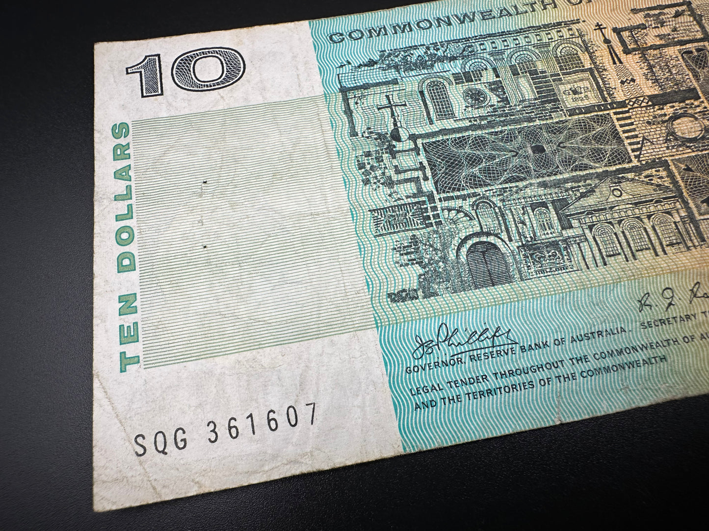 1968 $10 Australia Paper Banknote - Phillips Randall SQG 361607