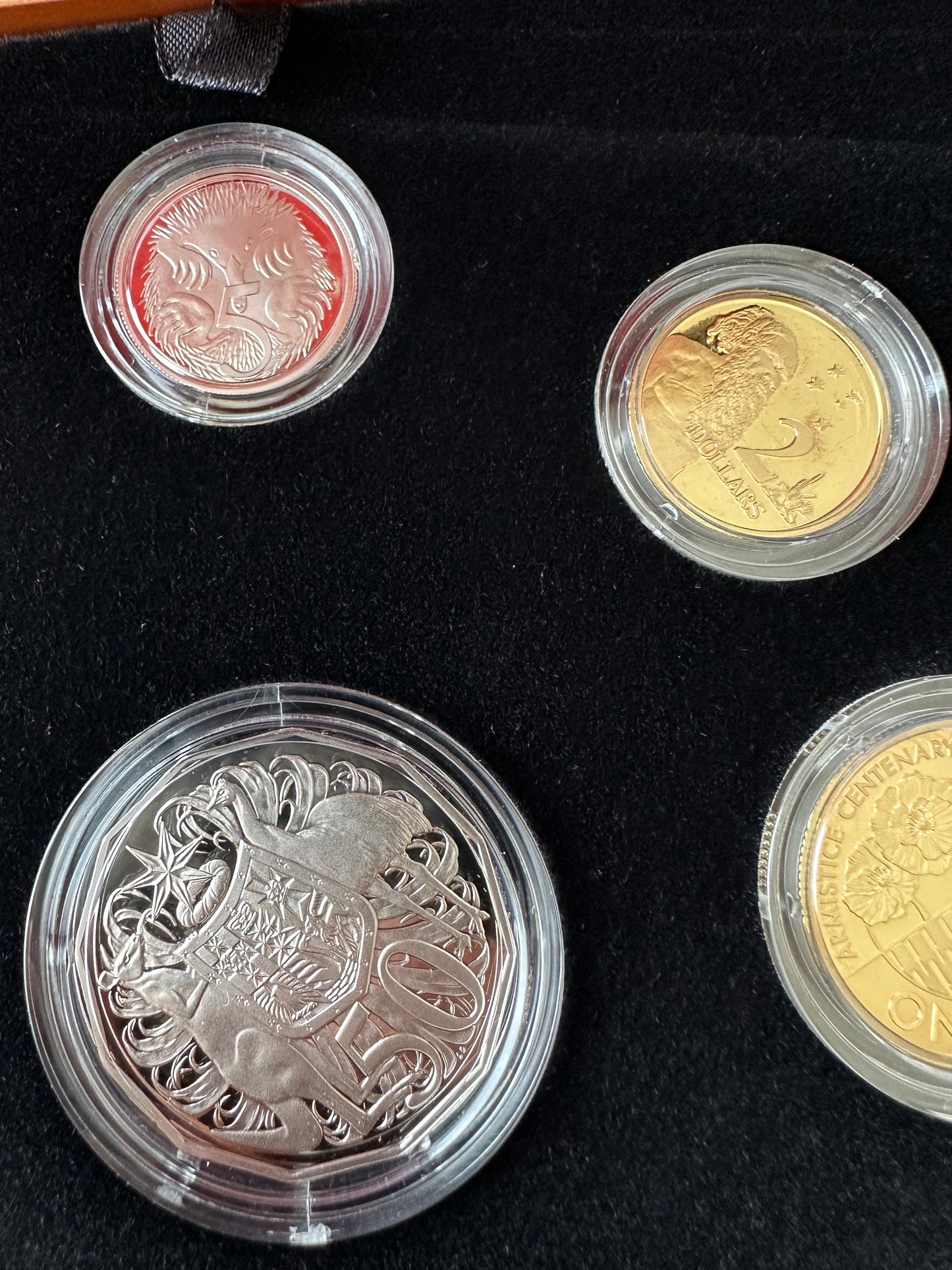 2018 Armistace Centenary Proof Coin Set