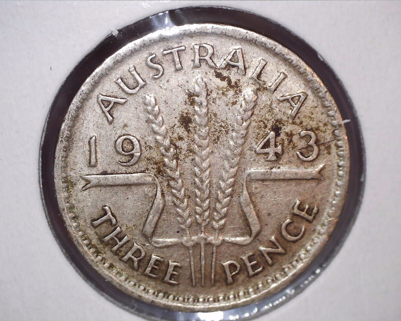 1943 M Australian Three Pence - 92.5% Silver - Die Crack Error