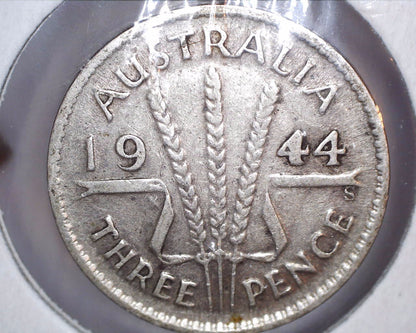 1944 - S Australian Three Pence - 92.5% Silver - Filled 4 Error