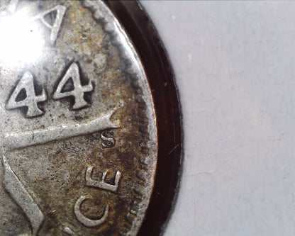 1944 - S Australian Three Pence - 92.5% Silver - High Mintmark Error