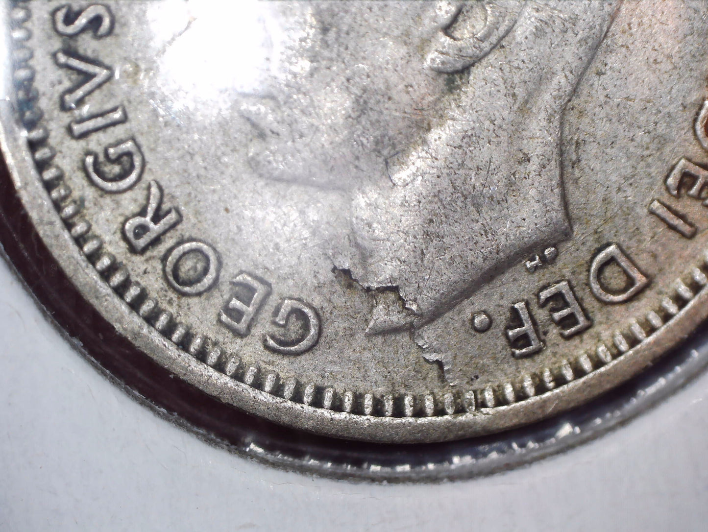 1951 - PL Australian Three Pence - 50% Silver - Die Crack Error