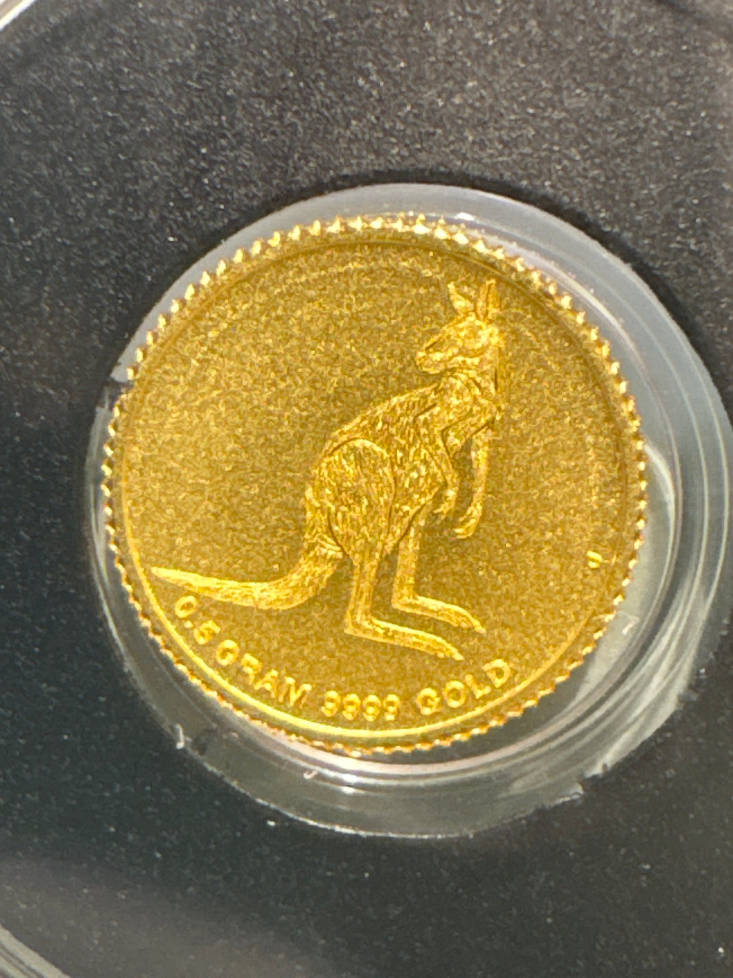 2016 $2 Australian Kangaroo Miniature Gold coin .5 grams