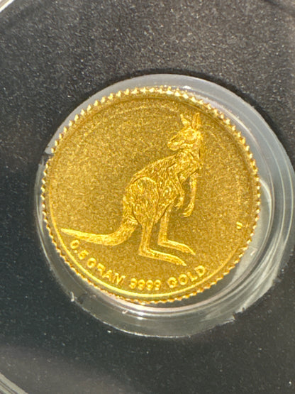 2016 $2 Australian Kangaroo Miniature Gold coin .5 grams