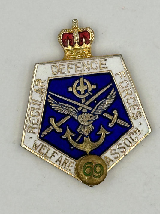 Vintage Regular Defence Force Welfare Association Enamel Badge