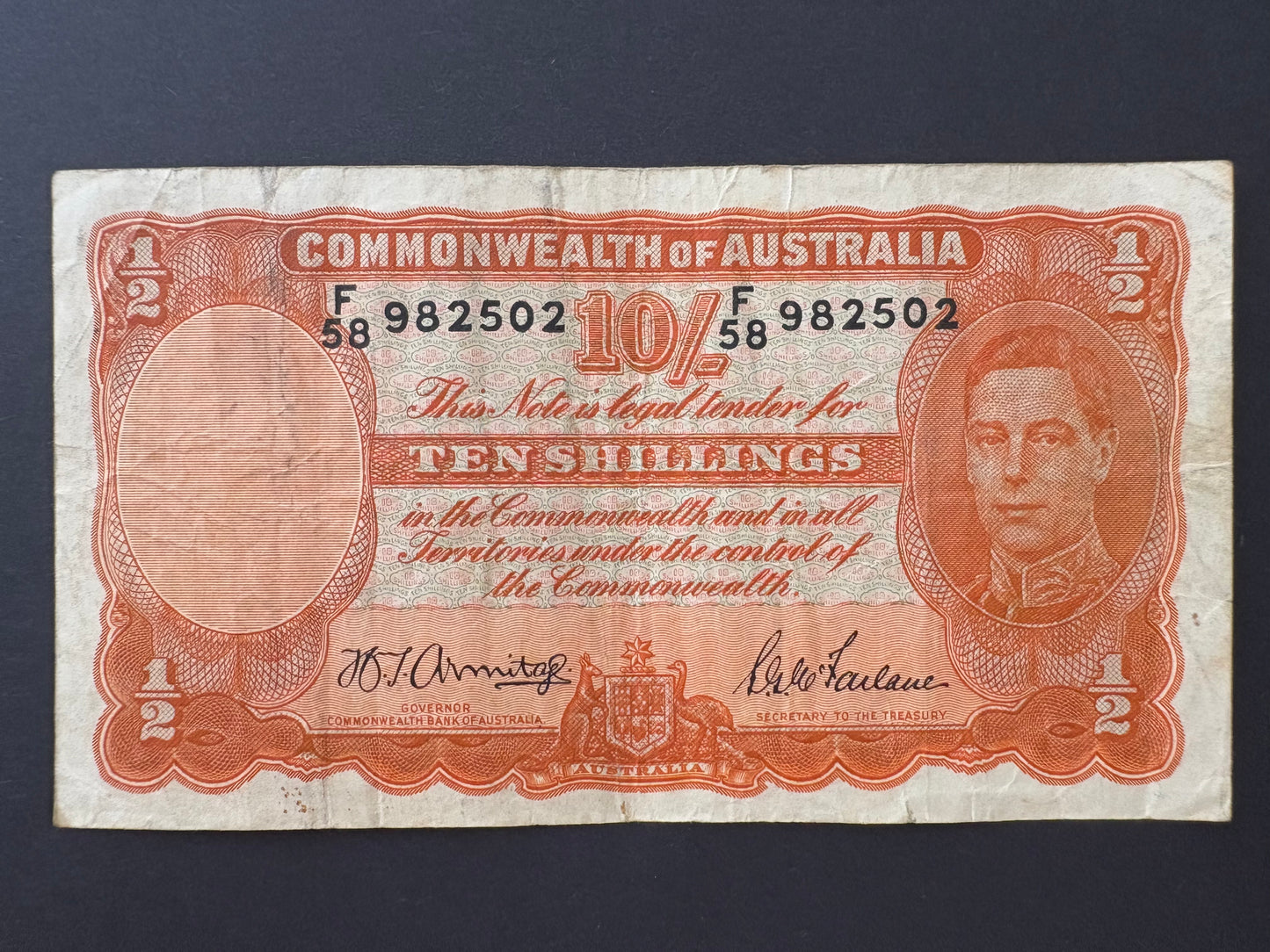 1942 Australian Ten Shillings Note - Armitage McFarlane - F58 982502