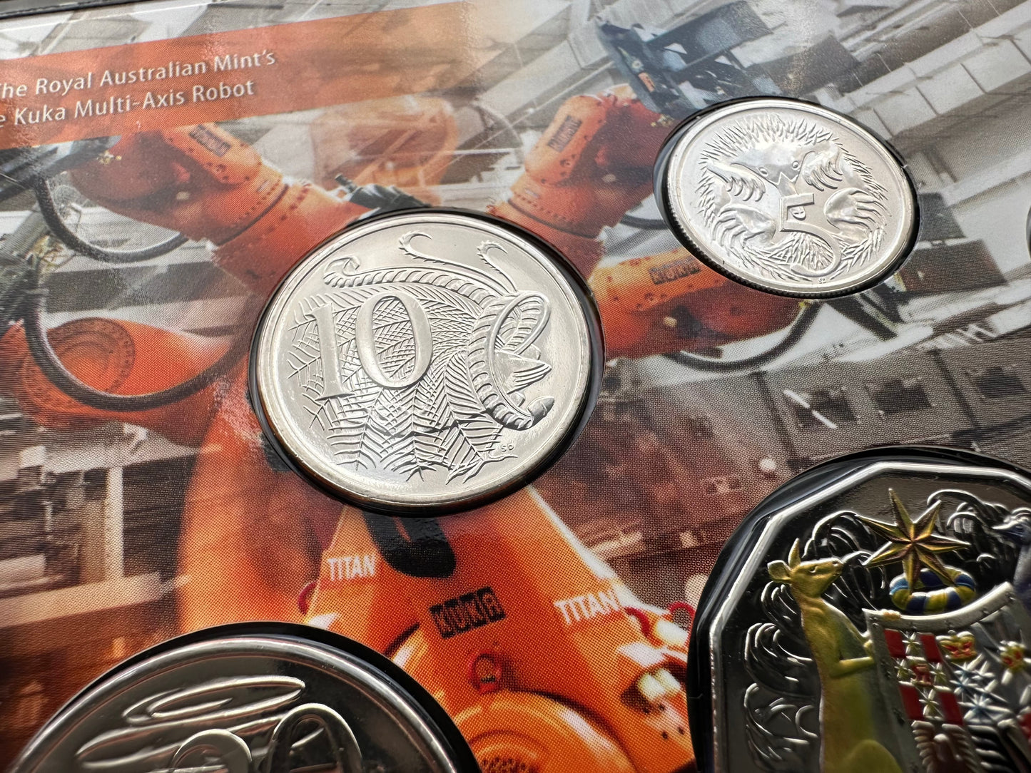 2012 Royal Australian Mint Six Coin Unc Set - Hyper-metallic Printed 50c