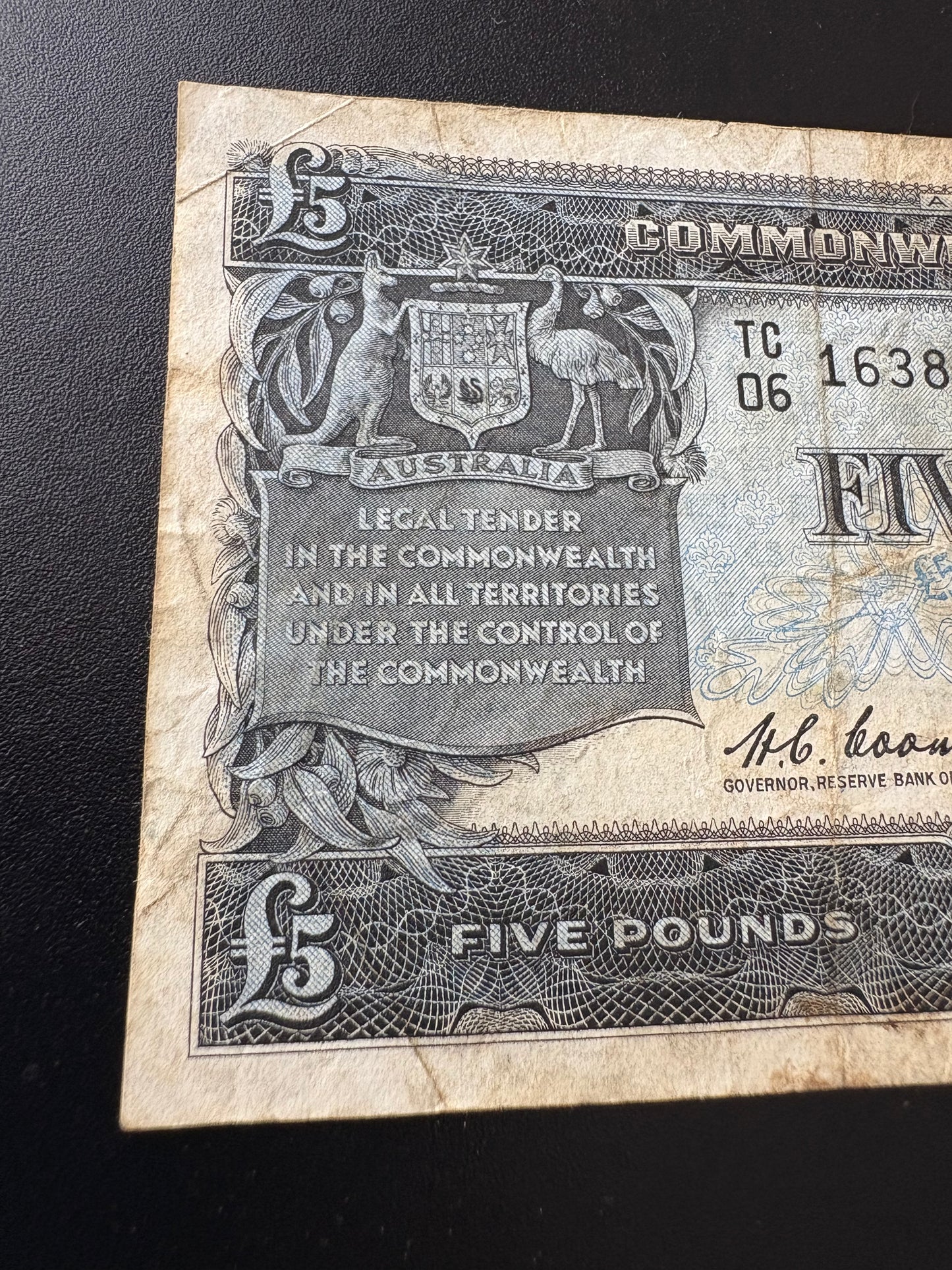 1954 Australian Five Pound Banknote - Coombs Wilson TC 06 163826