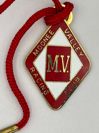 Vintage 1981 Moonee Valley Racing Club Enamel Badge