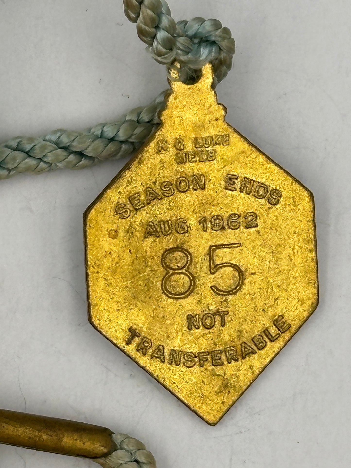 Vintage 1961-1962 Victorian Amateur Turf Club Enamel Badge