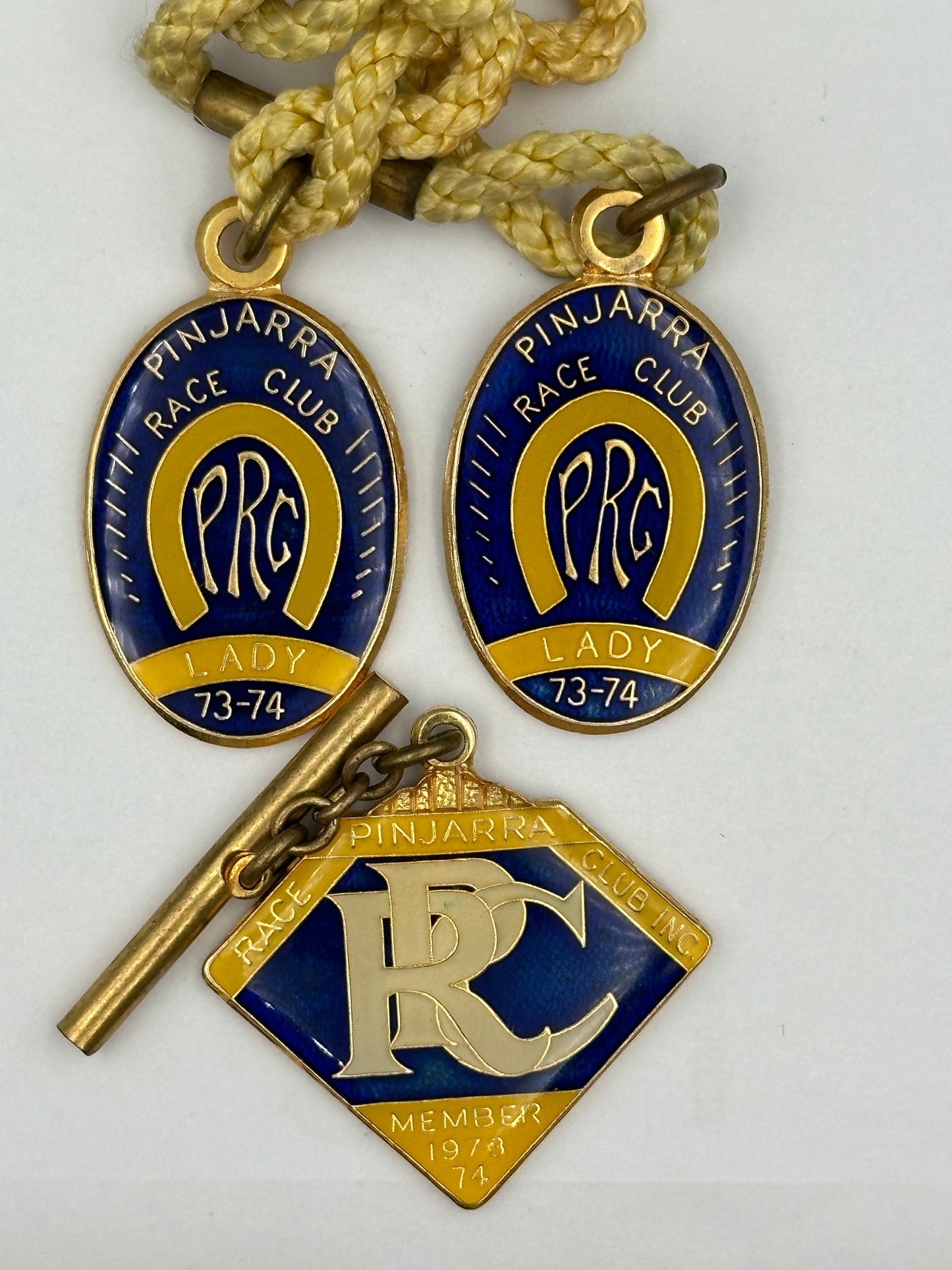 Vintage 1973-1974 Pinjarra Race Club Enamel Member Badge & 2 x Lady Badges
