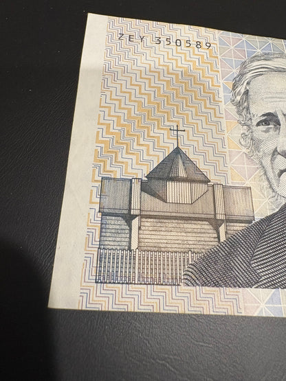 1990 $100 Circulated “Grey Nurse” Australian Paper note - ZEY 350589