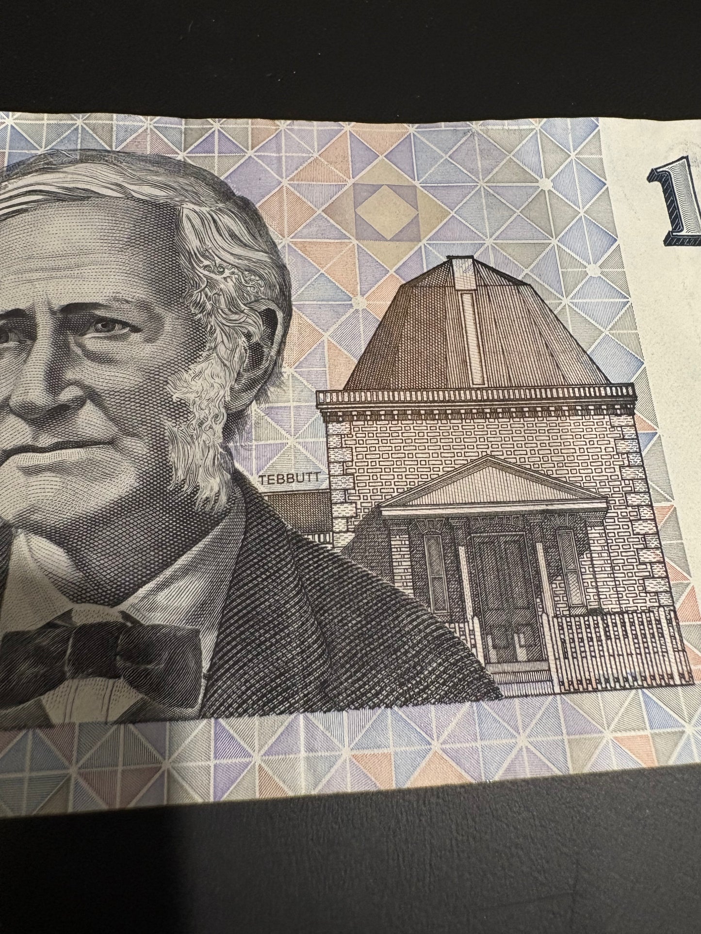 1985 $100 Circulated “Grey Nurse” Australian Paper note - ZEB 503595