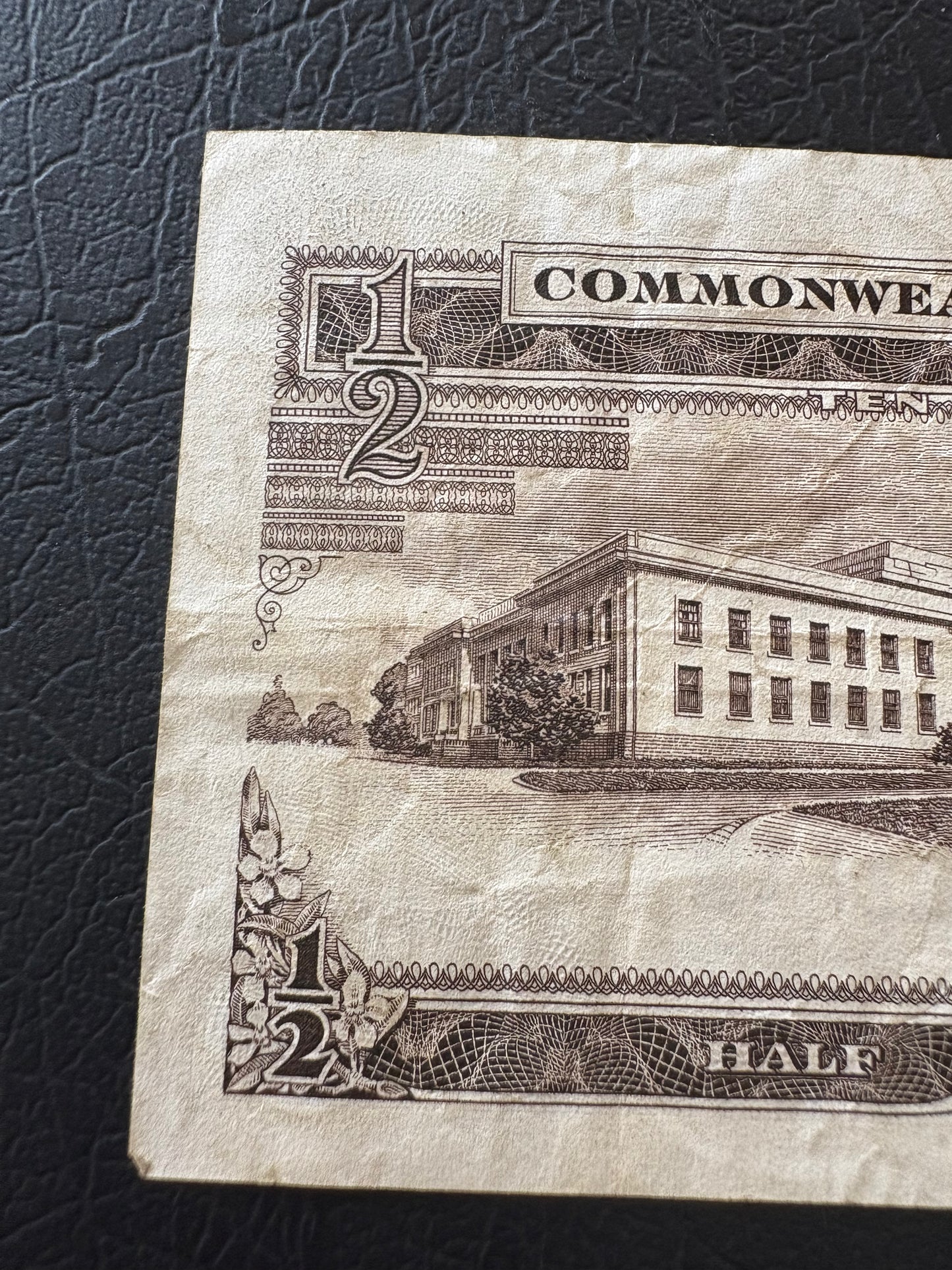 1954 Australian Ten Shillings Note - Coombs / Wilson - AC39 682429