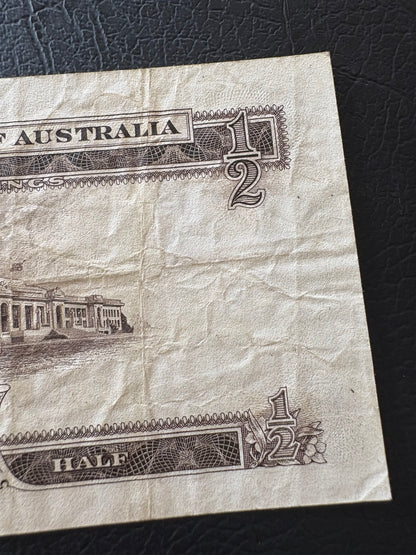 1954 Australian Ten Shillings Note - Coombs / Wilson - AC39 682429