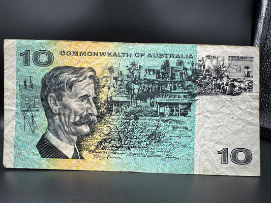 1968 $10 Australia Paper Bank note - General Prefix - Phillips Randall SQG361607