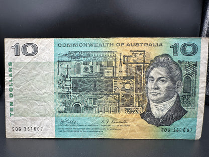 1968 $10 Australia Paper Bank note - General Prefix - Phillips Randall SQG361607