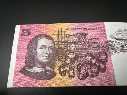 1985 $5 Australia Paper note - General Prefix - Johnston Fraser PKP497090