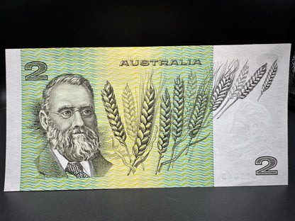 1979 $2 Australia Paper note - General Prefix - Knight Stone JLU091063