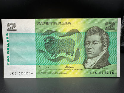 1985 $2 Australia Paper note - General Prefix - Johnston Fraser 3x Consecutive