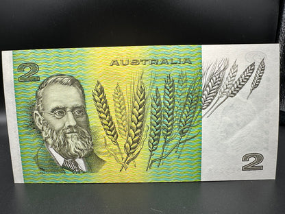 1985 $2 Australia Paper note - General Prefix - Johnston Fraser 3x Consecutive