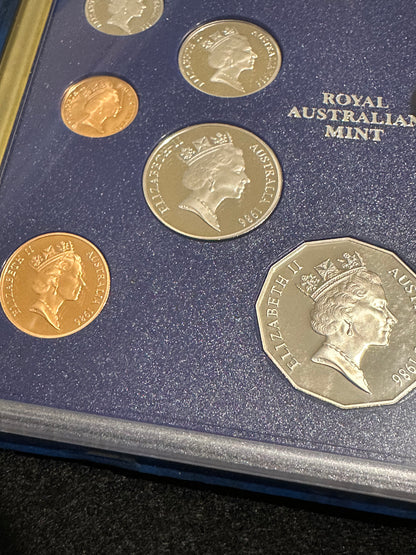 1986 Royal Australian Mint Year of Peace 7 coin Proof Set - NO OUTER BOX