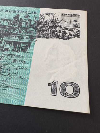 1972 $10 Australia Paper Banknote - Phillips Wheeler SUX 315957